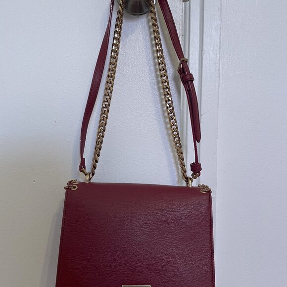 Red Metal Chain Leather Bag - Picture 7 of 10